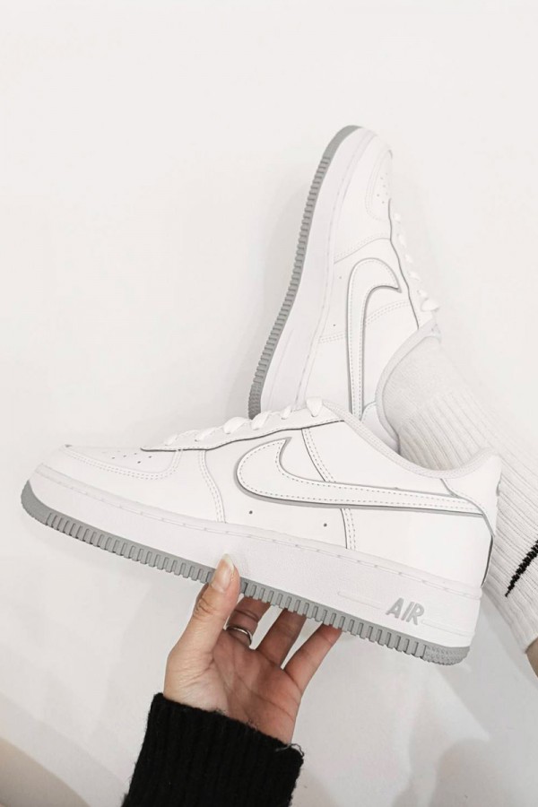 Nike Air Force 1 白灰底