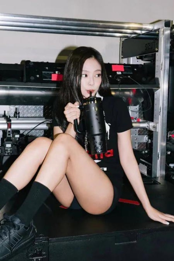 Stanley 1913 X Jennie Ruby 聯名水壺(2款)