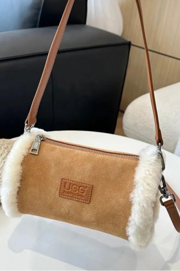 Ugg Auspecial 羊羔毛枕頭包