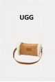 Ugg Auspecial 羊羔毛枕頭包