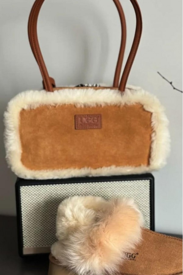 Ugg Auspecial 羊羔毛保齡球包