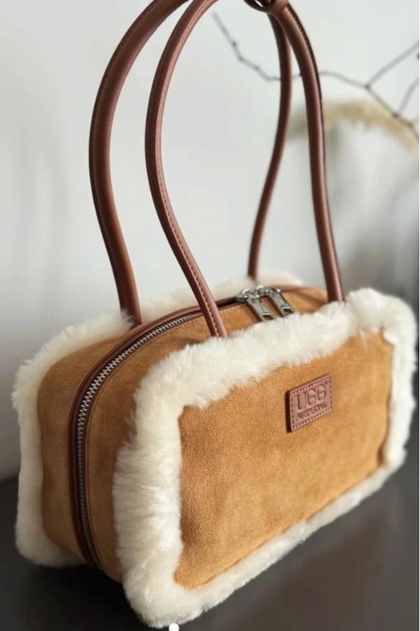 Ugg Auspecial 羊羔毛保齡球包