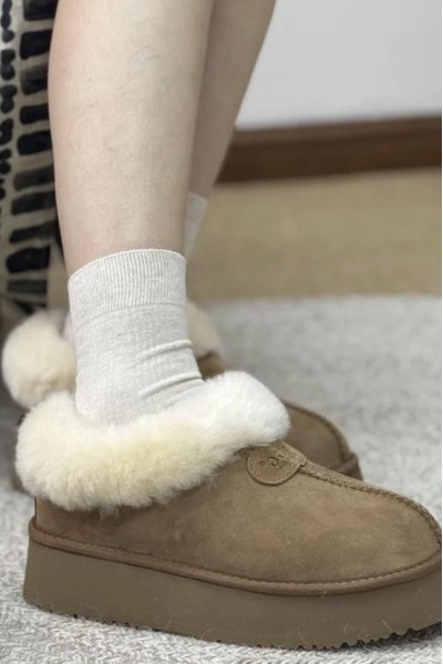 Ugg Auspecial Nitass 雪地靴(2色)