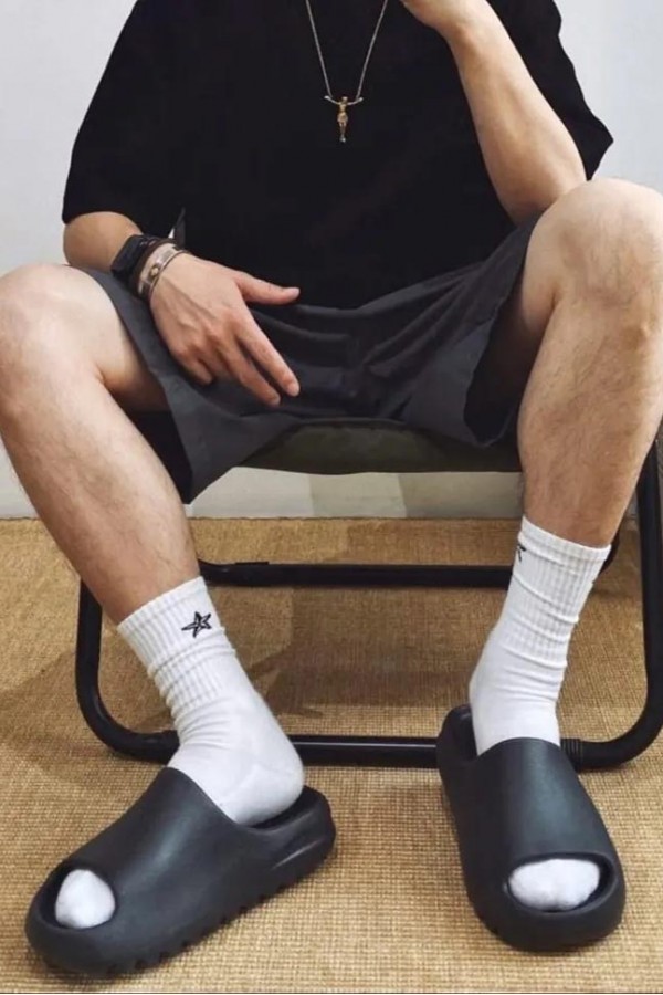  Adidas Yeezy slide Ys-01 鋸齒拖鞋 (2色)